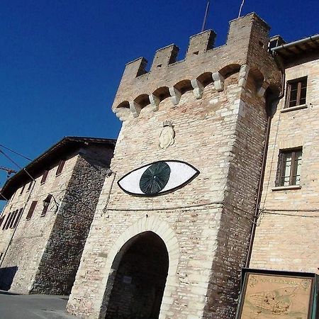 Appartamento Nel Castello Presso Gubbio Fossato di Vico Zimmer foto