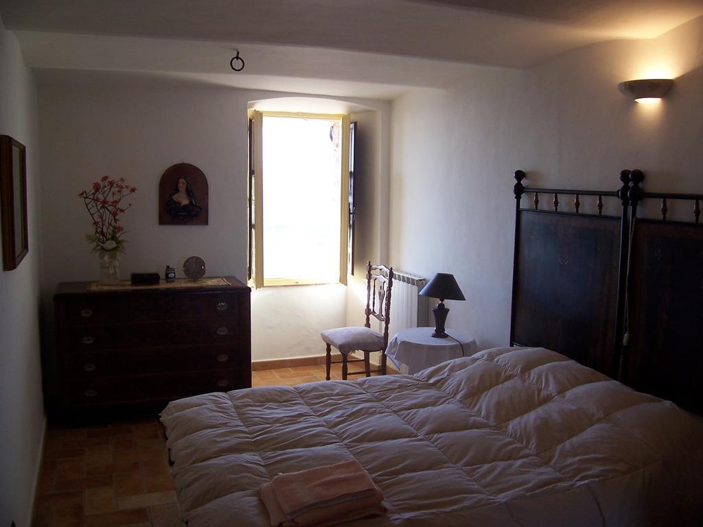 Appartamento Nel Castello Presso Gubbio Fossato di Vico Zimmer foto